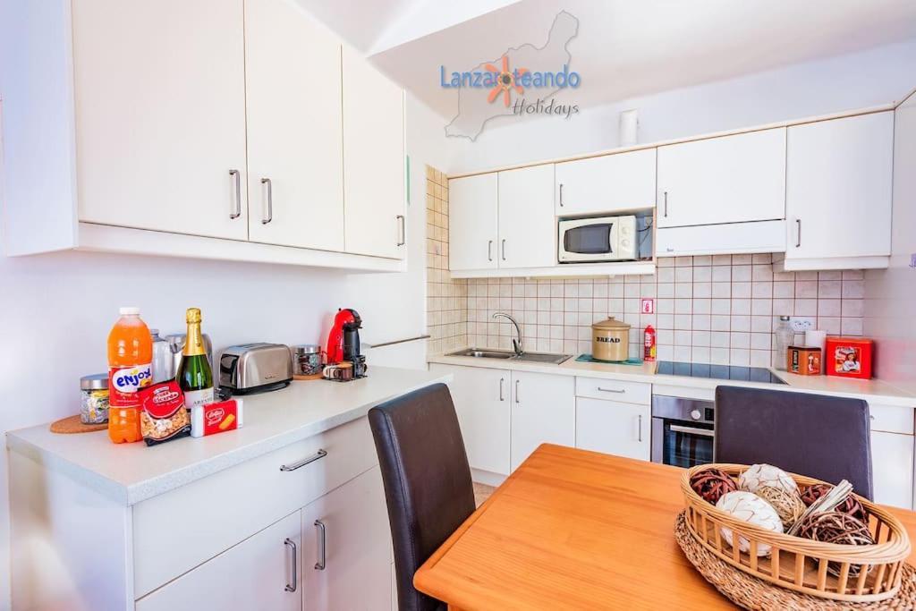 Casita El Faro En Playa Bastian Aircon In The Bedrooms Vv Costa Teguise Ngoại thất bức ảnh